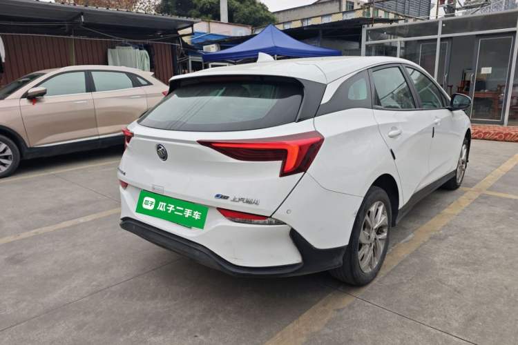 Used Buick Velite 6 2023 Revised Version 430 km Range – Commuter Edition
