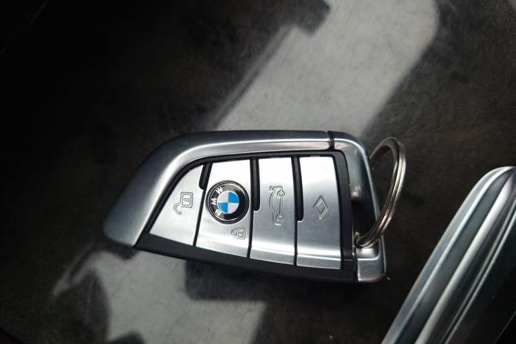 Used BMW 5 Series 2020 525Li M Sport Package