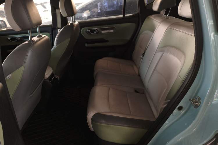 Used AION Y 2022 Plus 70 Smart Edition
