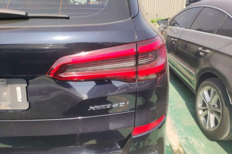 Used BMW X5 (Import) 2019 xDrive40i Luxury Model with M Sport Package