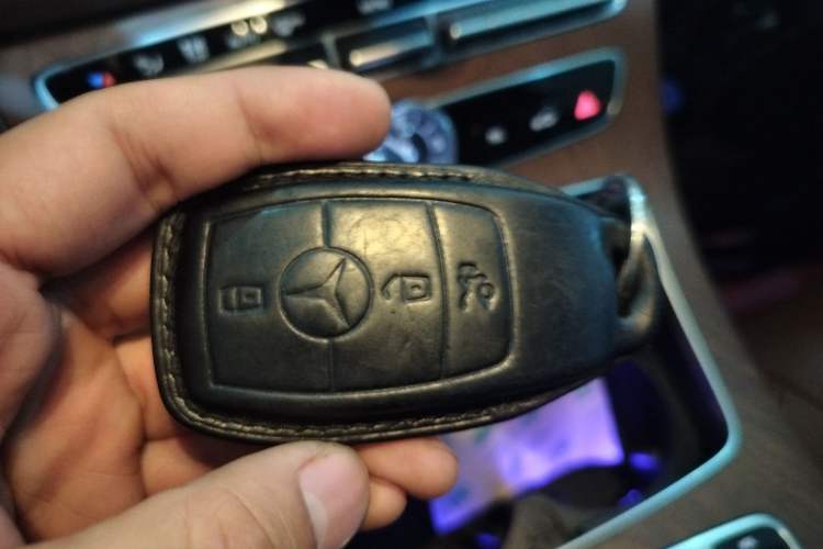 Used Mercedes-Benz E-Class 2018 Facelift E 200 L
