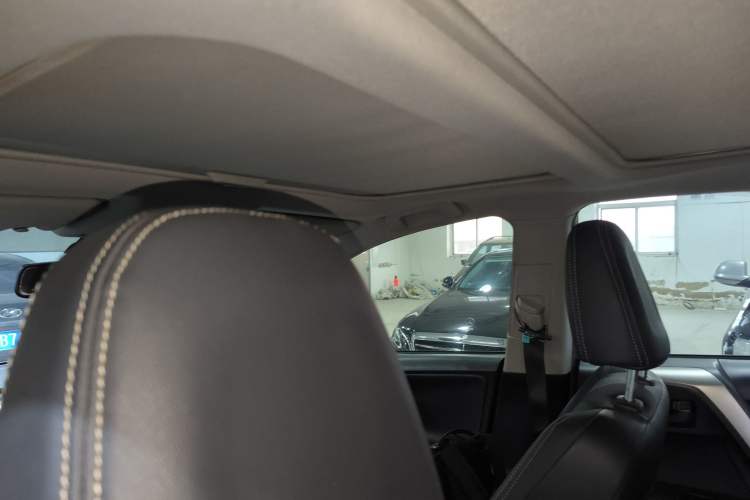 Used Toyota RAV4 2015 2.5L Automatic 4x4 Elite Edition