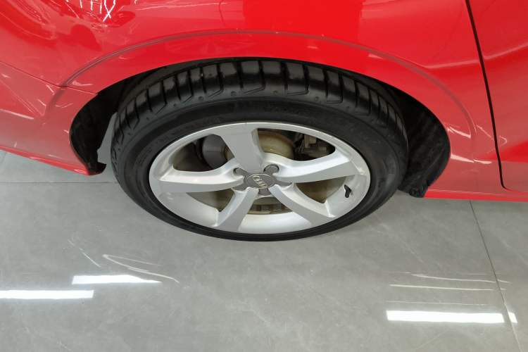 Used Audi A3 2014 Limousine 35 TFSI Automatic Comfort Model
