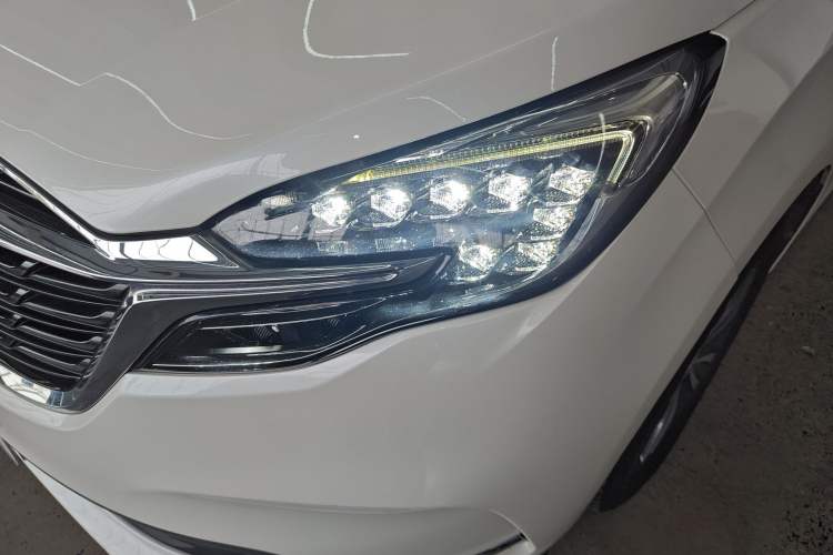 Used Buick GL8 2020 ES Land Cruiser 653T Comfort Edition
