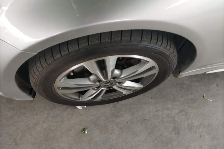 Used Mercedes-Benz C-Class 2017 Facelift C 200 L Sport Edition