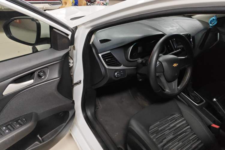 Used Chevrolet Cavalier 2019 320 Automatic Enjoyment with Sunroof
