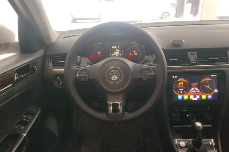 Used Volkswagen Bora 2014 1.6L Automatic Luxury Model
