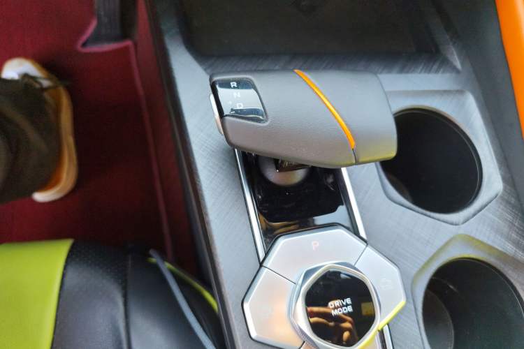 Used Changan UNI-V 2022 1.5T Prestige Version