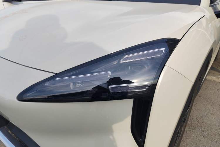 Used Baojun Baojun E6 
