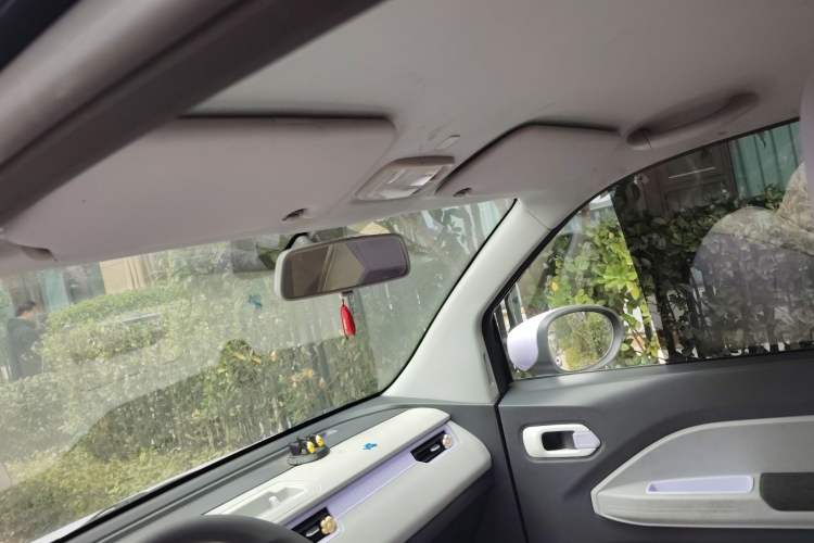 Used Chery QQ Ice Cream 2022 120km Conical Shape Lithium Iron Phosphate
