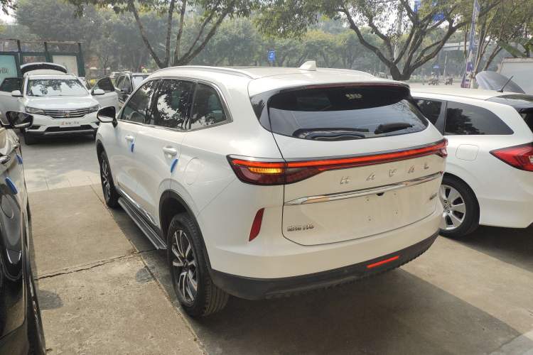 Used Haval H6 2024 1.5T Two-Wheel-Drive Classic Edition
