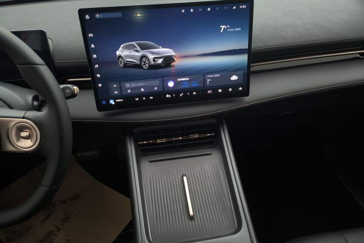 Used Baojun Yunhai 2024 140km Plug-in Hybrid Version