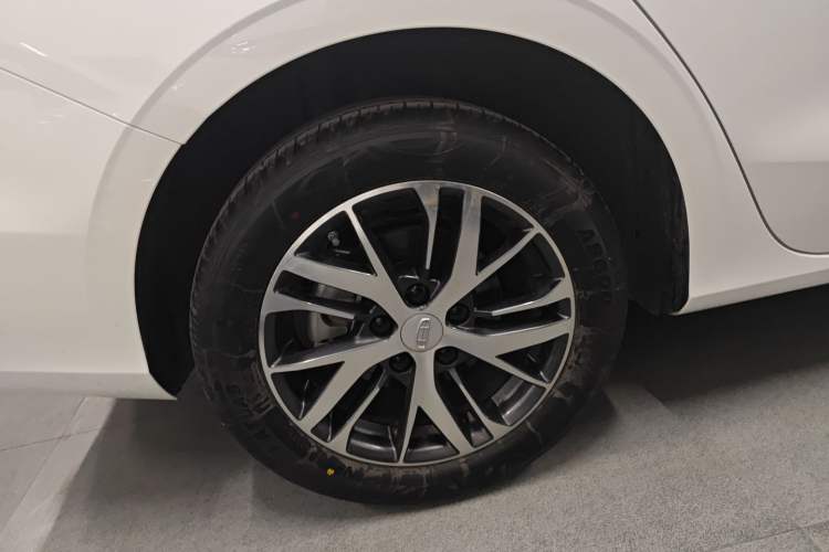 Used Geely Auto Emgrand 2025 4th Generation 1.5L CVT Longteng Edition