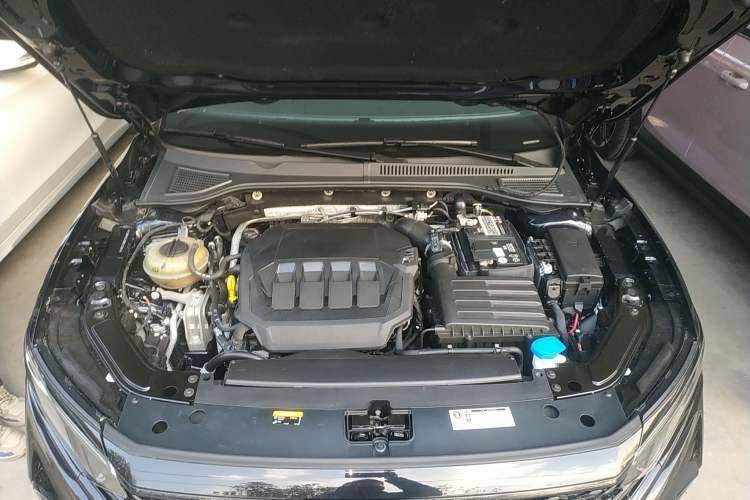 Used Volkswagen Passat 2022 330TSI Starry Luxury Edition
