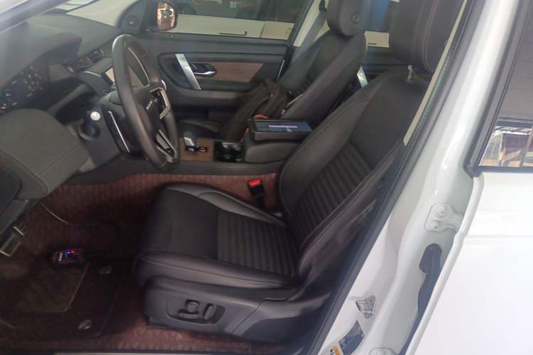 Used Land Rover Discovery Sport 2024 Performance Tech Edition