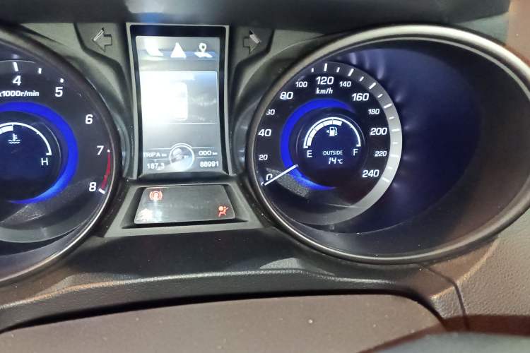 Used Changan CS75 2016 2.0L Manual Luxury Version China V Standard
