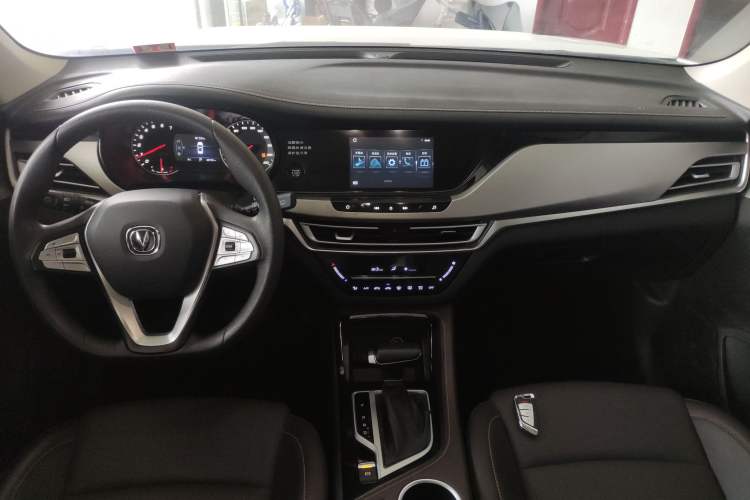 Used Changan CS35PLUS 2019 1.6L Automatic Yue Lian Upgrade Edition
