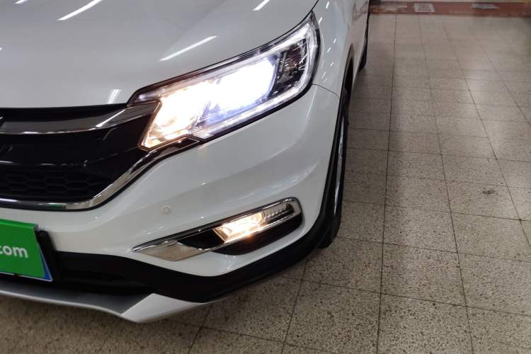 Used Honda CR-V 2015 2.4L four-wheel drive luxury version