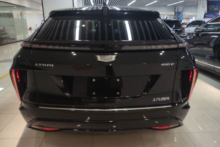 Used Cadillac LYRIQ 2022 Rear-Drive Long-Range Luxury Edition
