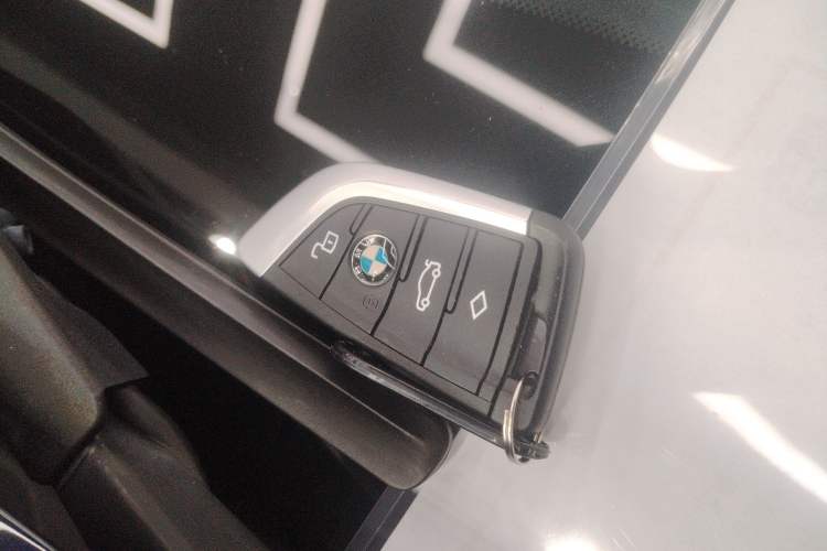 Used BMW 3 Series 2022 325Li M Sport Package