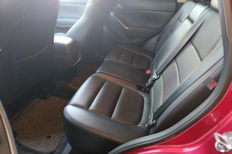 Used Mazda CX-5 2015 2.5L Automatic 4x4 Flagship Model
