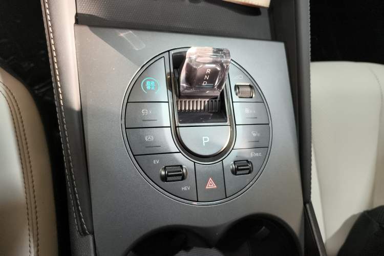 Used BYD Seal 06 New Energy 2024 DM-i 120KM Prestige Model
