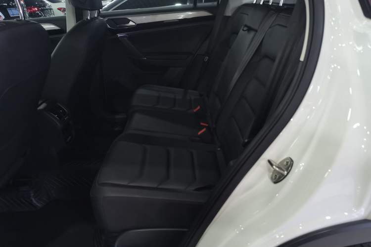 Used Volkswagen Tayron 2019 330TSI Two-Wheel Drive Luxury Model China VI Standard
