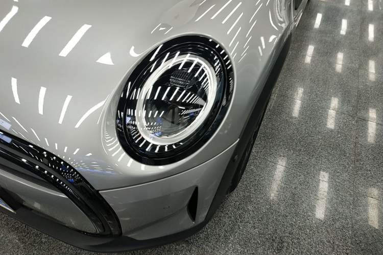 Used  MINI 2023 1.5T ONE
