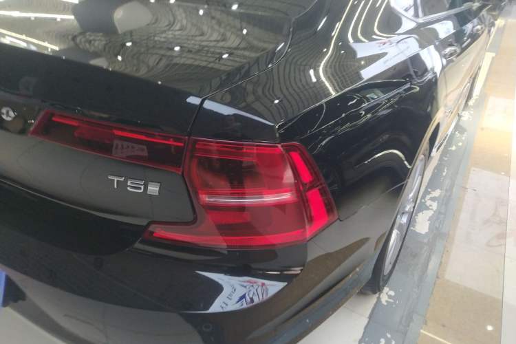 Used Volvo S90 2020 Facelift T5 Smart & Luxurious Edition