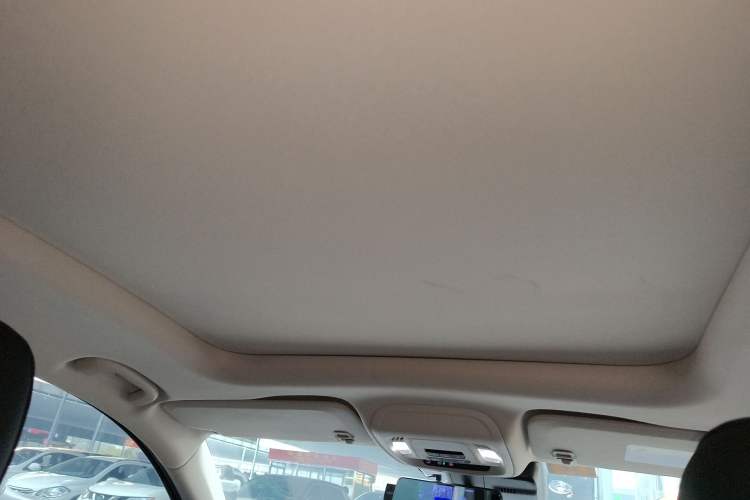 Used Buick Envision 2022 Encore S 652T Two-Wheel-Drive Luxury Model
