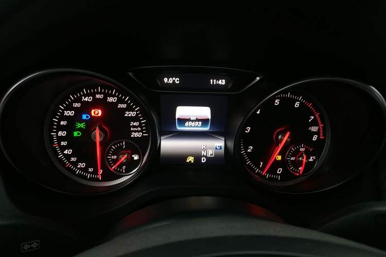 Used Mercedes-Benz GLA 2017 GLA 200 Fashion Model
