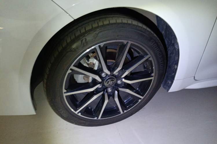 Used Toyota Levin 2023 185T CVT Sport Edition
