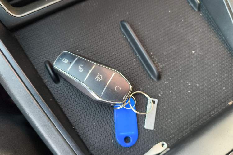 Used BYD Qin L 2024 DM-i 80KM Leading Model
