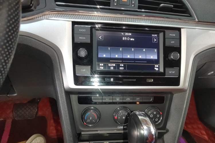 Used Volkswagen Lamando 2019 230TSI DSG Fashion Edition China VI