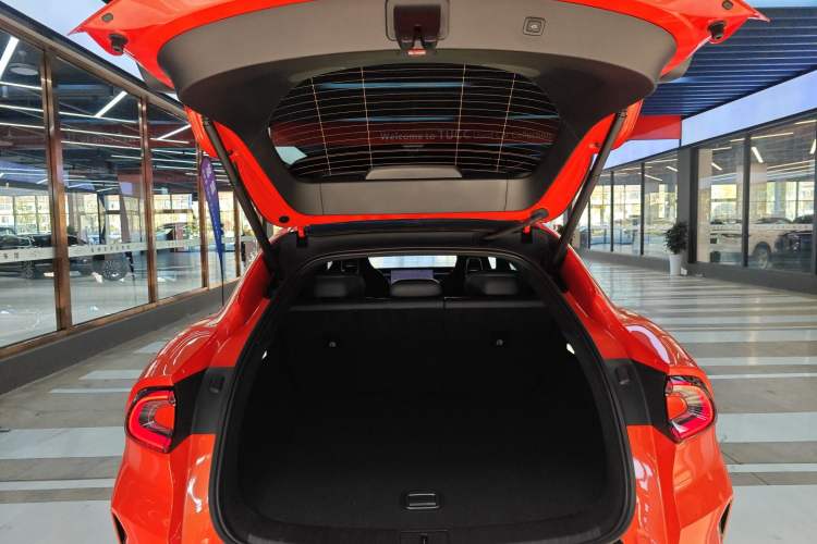 Used  YU7 2025 Ultra-Long Range Rear-Wheel Drive Version
