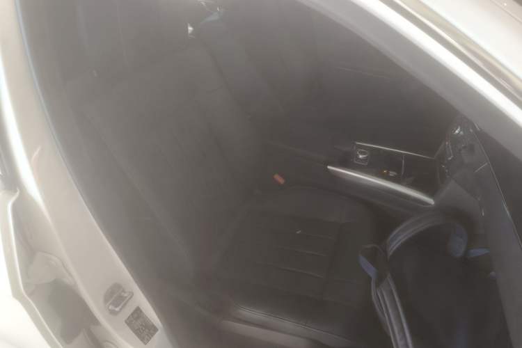 Used Mercedes-Benz E-Class 2015 Revised E 180 L Sport Edition
