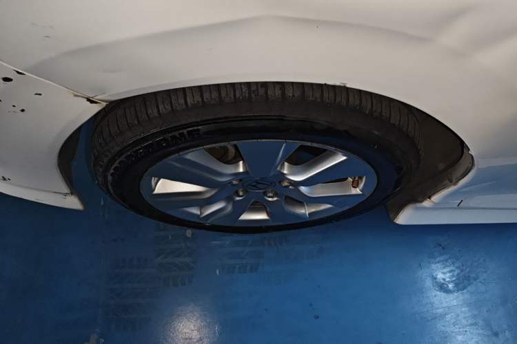 Used Honda Jade 2013 1.8L automatic Comfort version 5 seats