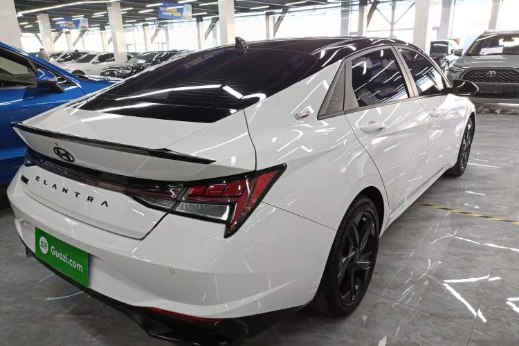 Used Hyundai Elantra 2022 1.5L CVT 20th Anniversary Edition
