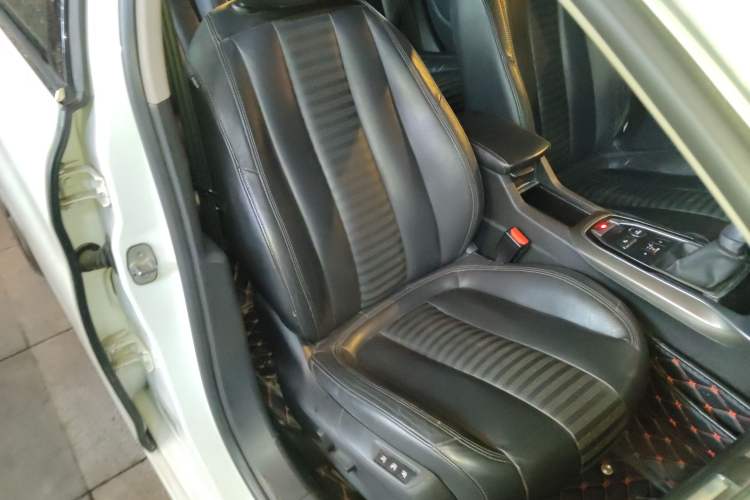 Used Peugeot 408 2014 1.6T Automatic Supreme Edition