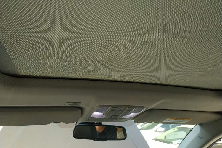 Used Haval H6 Coupe 2015 Blue Label 2.0T Automatic Two-Wheel Drive Prestige Model
