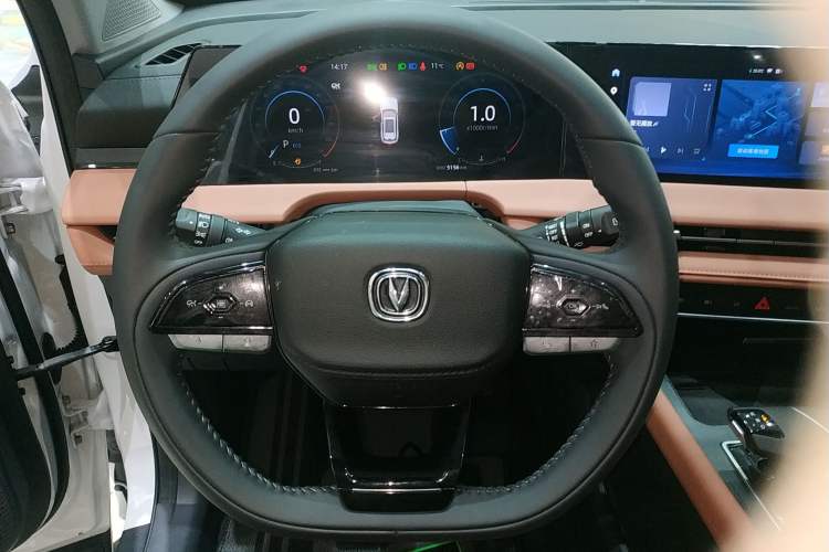 Used Changan CS75 PLUS 2025 Model, 3rd Generation Champion Edition 1.5T Jinghang Version