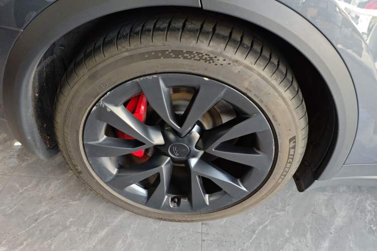 Used Tesla Model X 2023 Three-Motor All-Wheel-Drive Plaid Version
