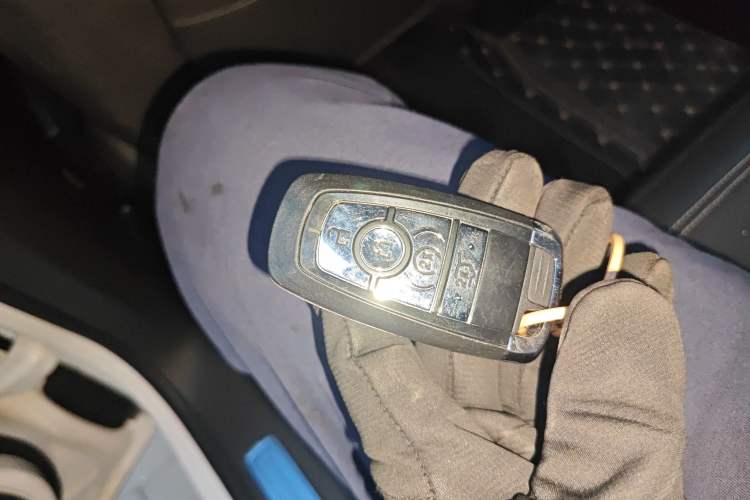 Used Lincoln Nautilus 2023 2.0T All-Wheel-Drive Luxury Edition
