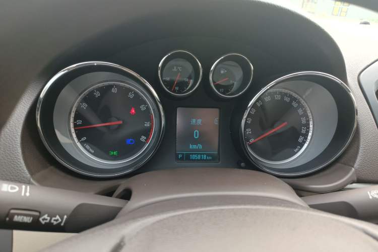 Used Buick Regal 2015 2.0L Leading Fashion Edition
