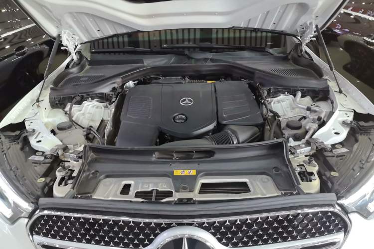 Used Mercedes-Benz GLC 2023 GLC 260 L 4MATIC Dynamic Edition 7-seater
