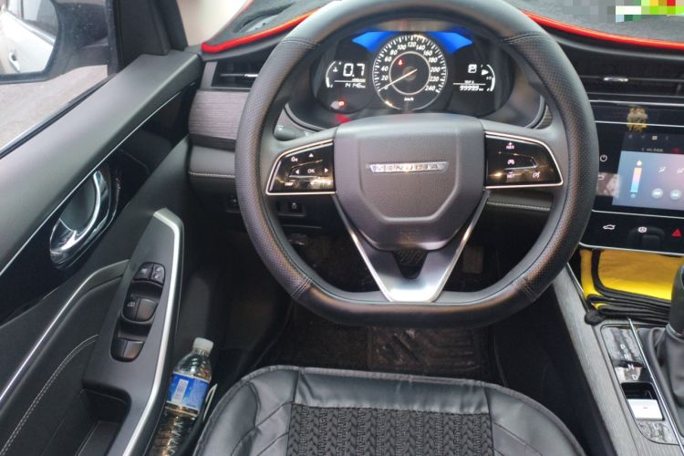 Used Venucia D60 2023 PLUS 1.6L XL CVT Yue Ling Edition
