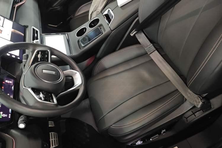 Used Wey Mocha New Energy 2024 Hi4 Four-Wheel Drive Long-Range Version