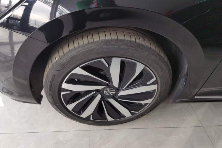 Used Volkswagen Passat 2025 Premium Version 380TSI Dragon Edition
