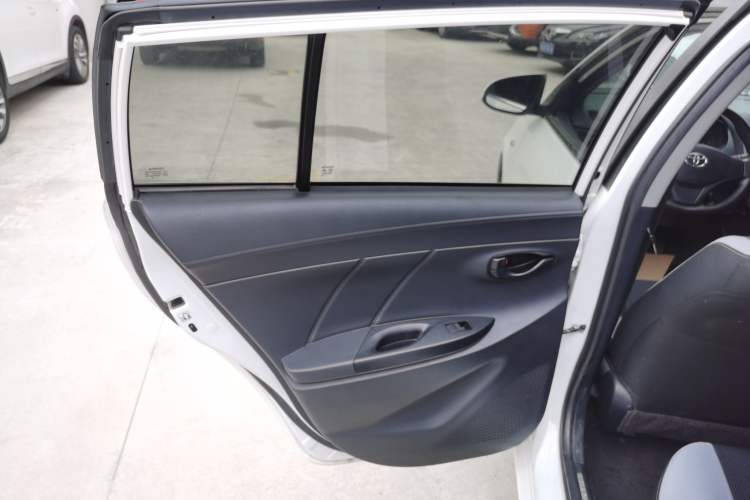 Used Toyota YARiS L 2020 1.5L CVT Leading Edition
