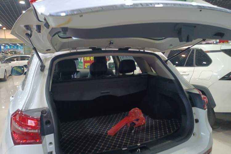 Used Zotye T600 2016 Sport Edition 2.0T DCT Luxury Model
